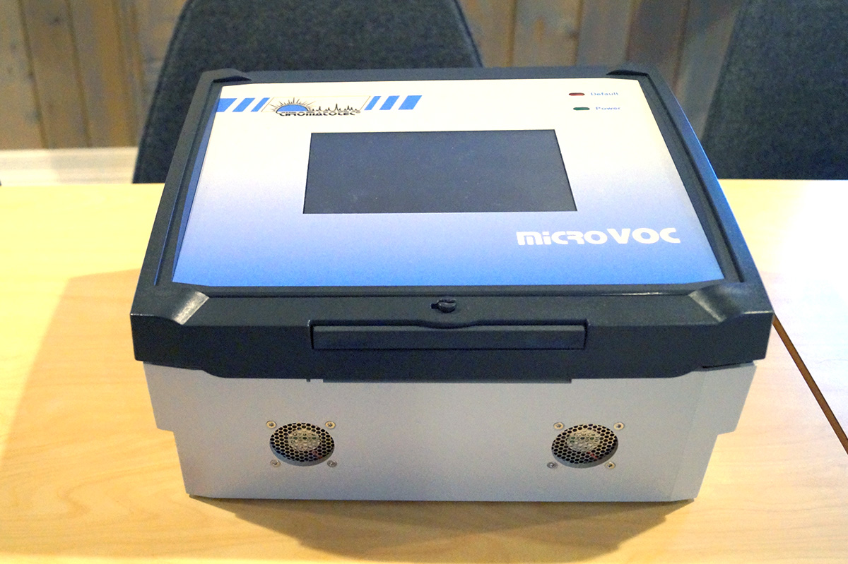 sensor system prototype (SSP) to detect the VOCs and timely identify target pests